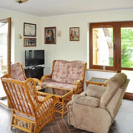 Дом отдыха Holiday Home By Lake Rosnowskie With Boat, Cleaning Included Rosnowo