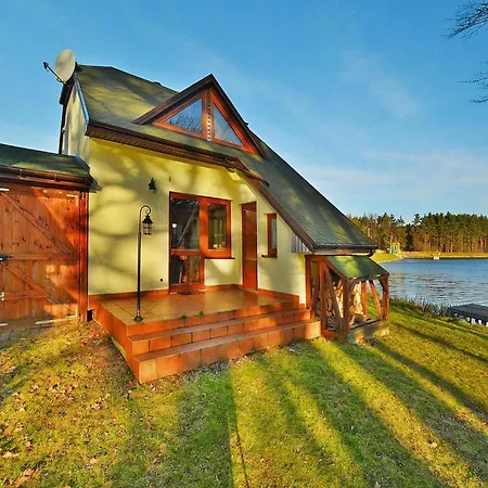 Holiday Home By Lake Rosnowskie With Boat, Cleaning Included Rosnowo